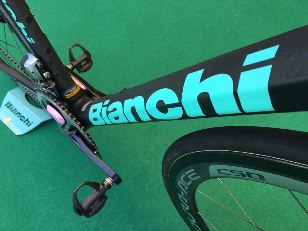 Pioneer provided pink caps for its power meter