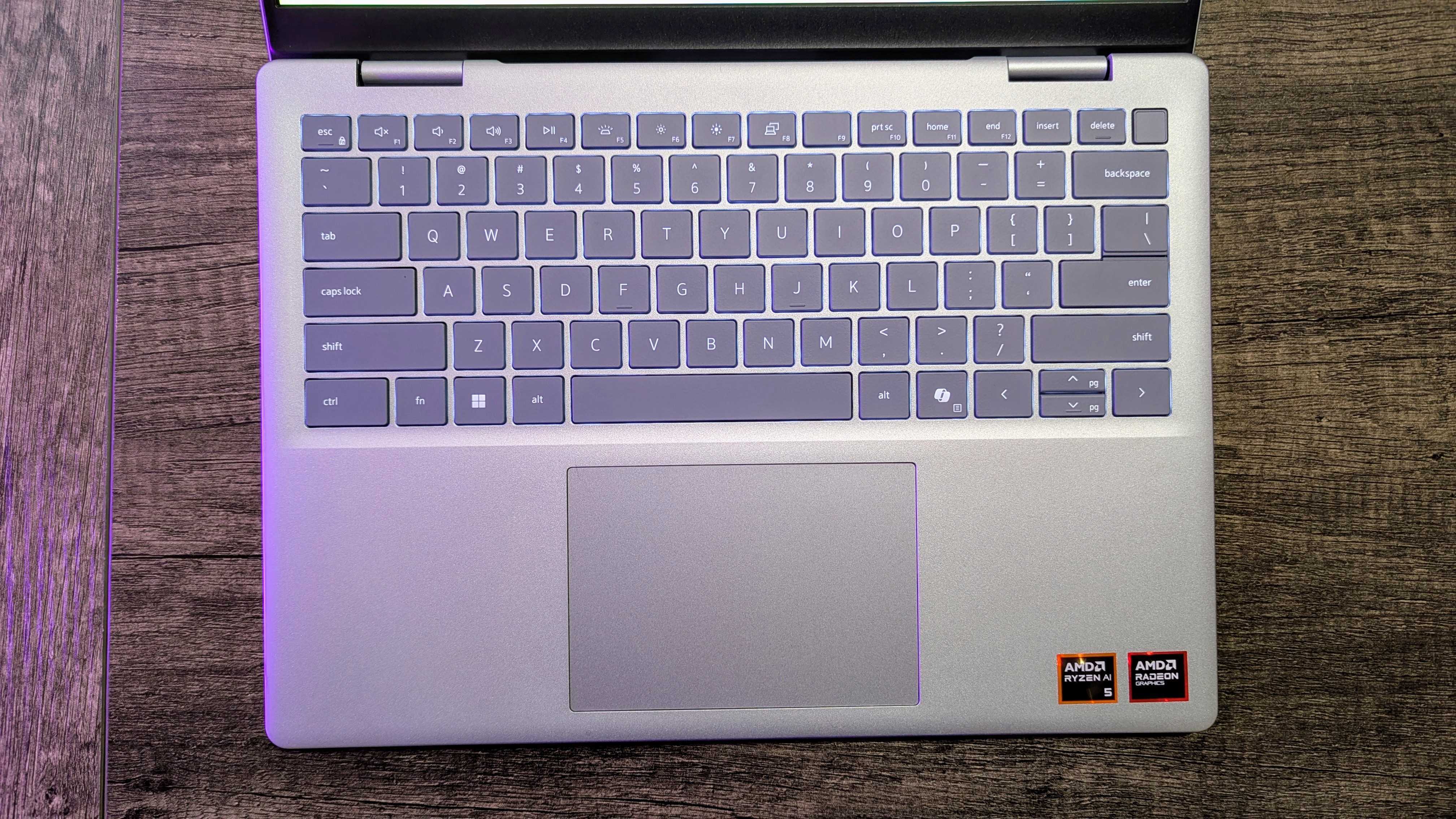 Image of the Dell 14 Plus (DB14255).