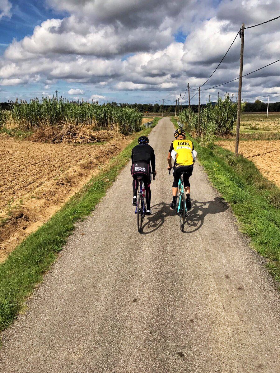 Robert Gesink's with Jetse Bol