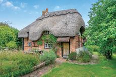 Cherry Cottage, Ashford Hill, Berkshire.