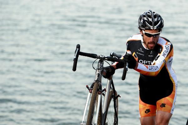 Alex Candelario (Optum) hung up the road bike to spend some time cross training off-road this fall.