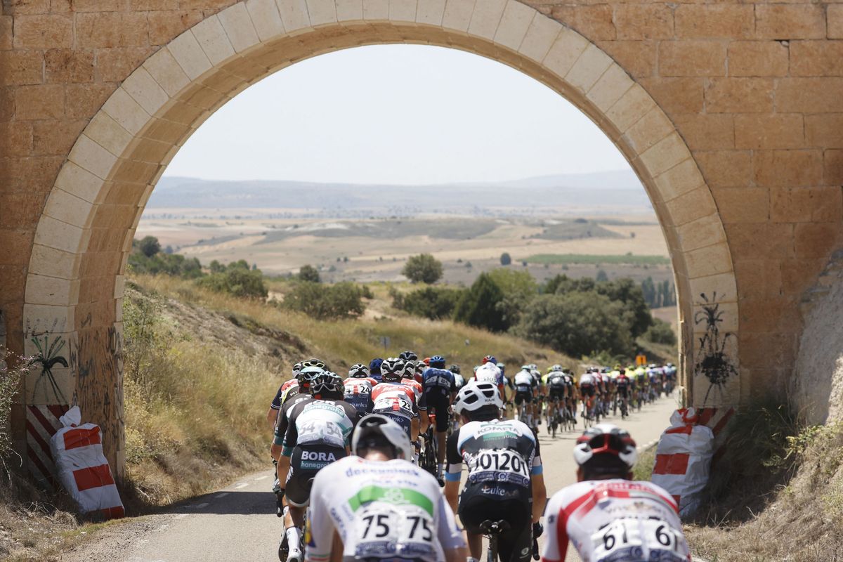Cycling: Vuelta Burgos 2020 / Burgos Tour 2020 / 4&Acirc;&ordf; Etapa / 4&Acirc;&ordf; Stage /
Landscape / Paisaje / Peloton / Bunch /
Bodegas NAVAL (Gumiel de Izan ) - Roa de Duero (163 Km) 31-07-2020 /
Cycling: Vuelta Burgos 2020 / Burgos Tour 2020 /
&Acirc;&copy;PHOTOGOMEZSPORT2020