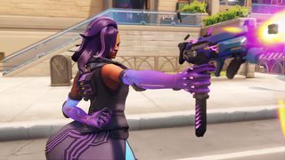 Overwatch 2 Sombra shoots her machine pistol