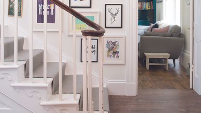 How to restore architraves