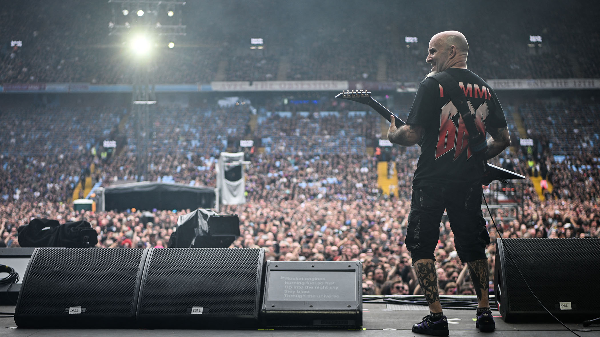 Scott Ian looks out to a sold-out crowd at Villa Park as Anthrax play Back to the Beginning in 2025.