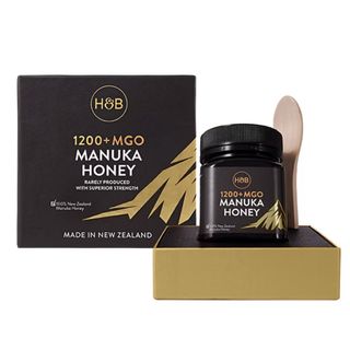 holland and barrett 1200 mgo manuka honey review in gift box with spoon