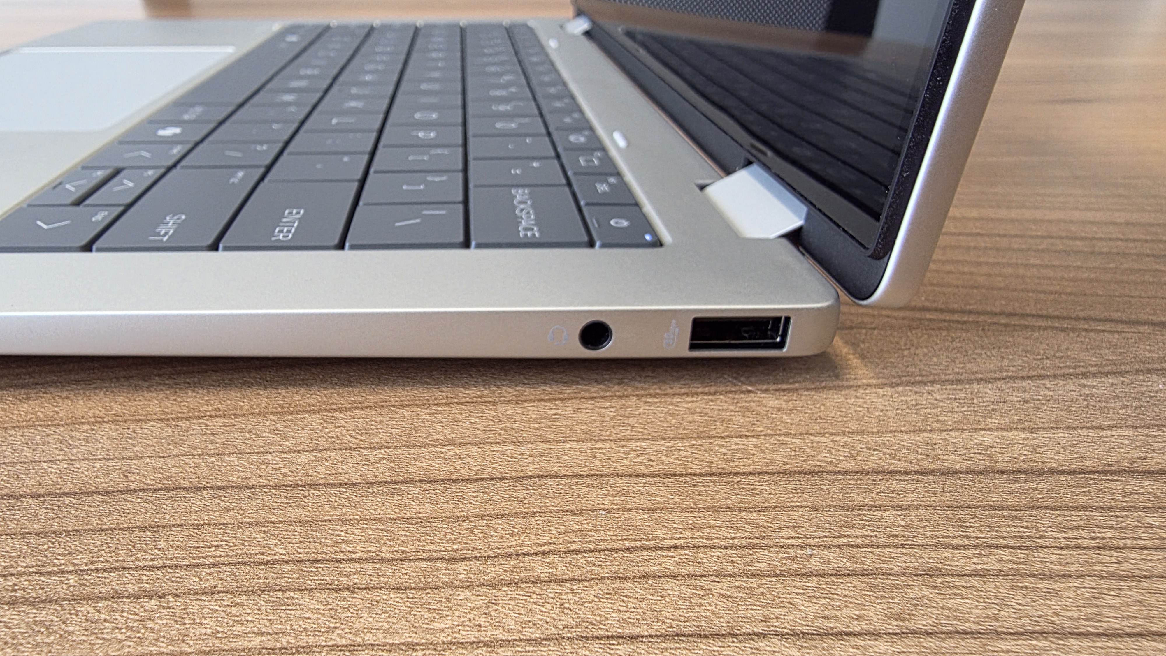 HP OmniBook X Flip 14