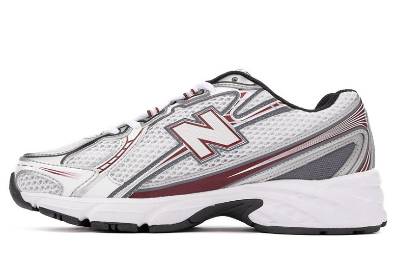 New Balance, 740 Athletic Shoe