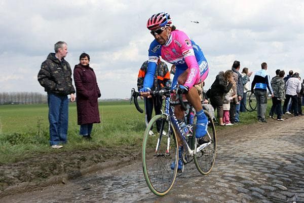 Fabio Baldato (Lampre) is an Italian who likes the cobbles.
