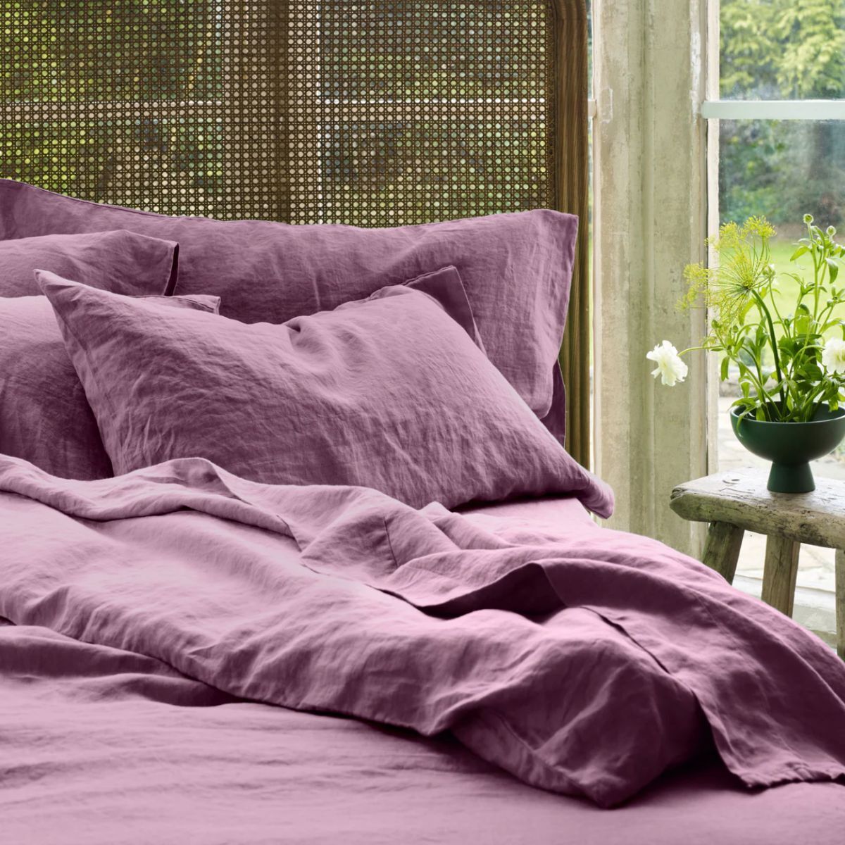 purple linen bedding