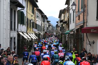 2024 Tirreno-Adriatico: the bunch gets underway in the neutralised section of stage 2