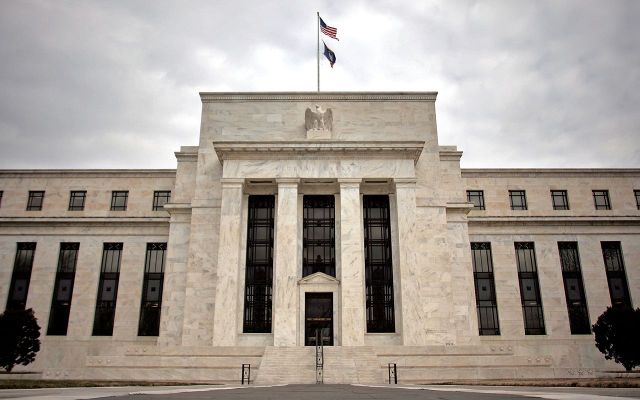 WASHINGTON - JANUARY 22:In an effort to provide some relief to U.S. and international markets, the Federal Reserve Bank cut interest rates January 22, 2008 in Washington, DC. The Fed cut its 