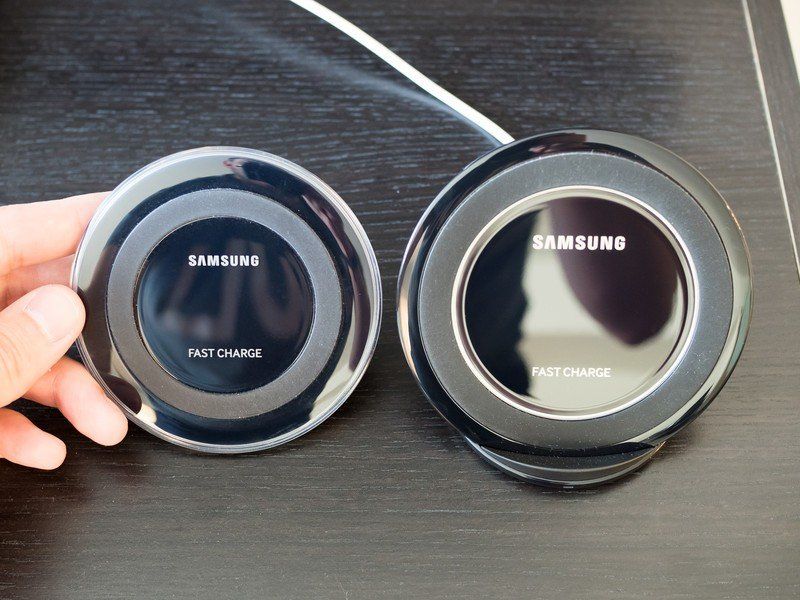 Samsung Fast Charge Wireless Charging Stand