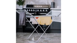 Addis Heated Wing Clothes Airer