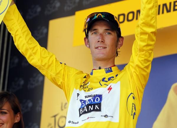 Andy Schleck (Saxo Bank) is well rehearsed in the yellow jersey podium ceremony by now.