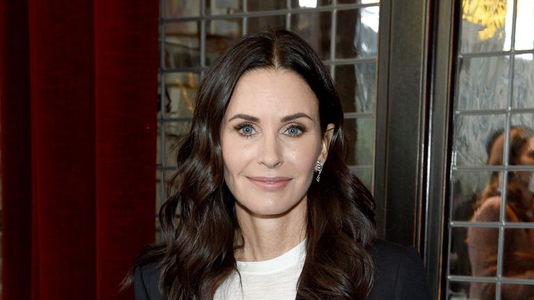 london, england february 21 editorial use only in relation to the brit awards 2018 courteney cox attends the brit awards 2018 held at the o2 arena on february 21, 2018 in london, england photo by karwai tangwireimage