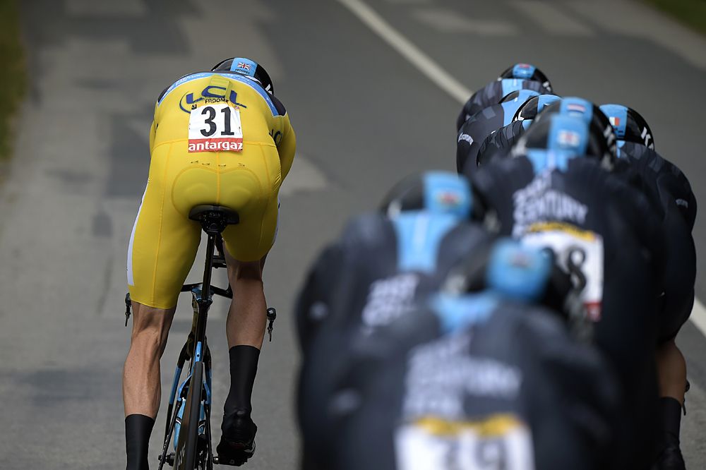 Froome pulls off the Sky train in the TTT