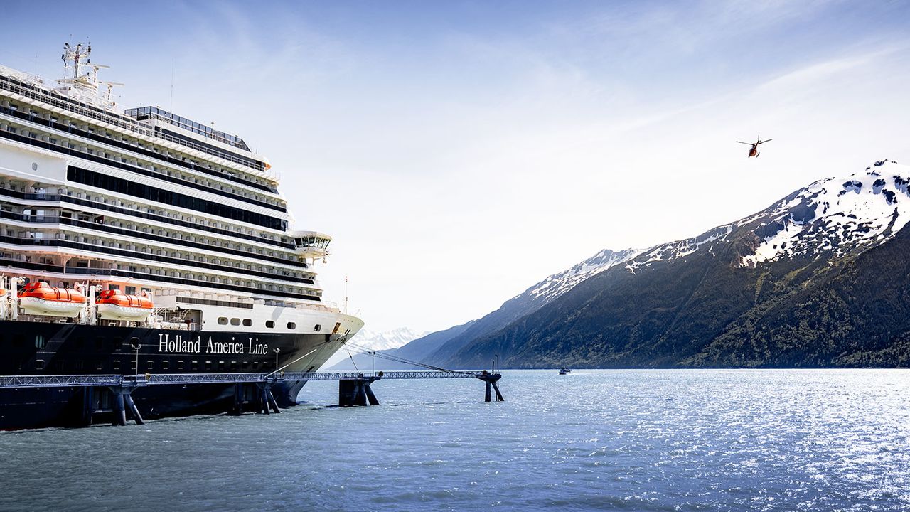 The Koninsdam in Skagway