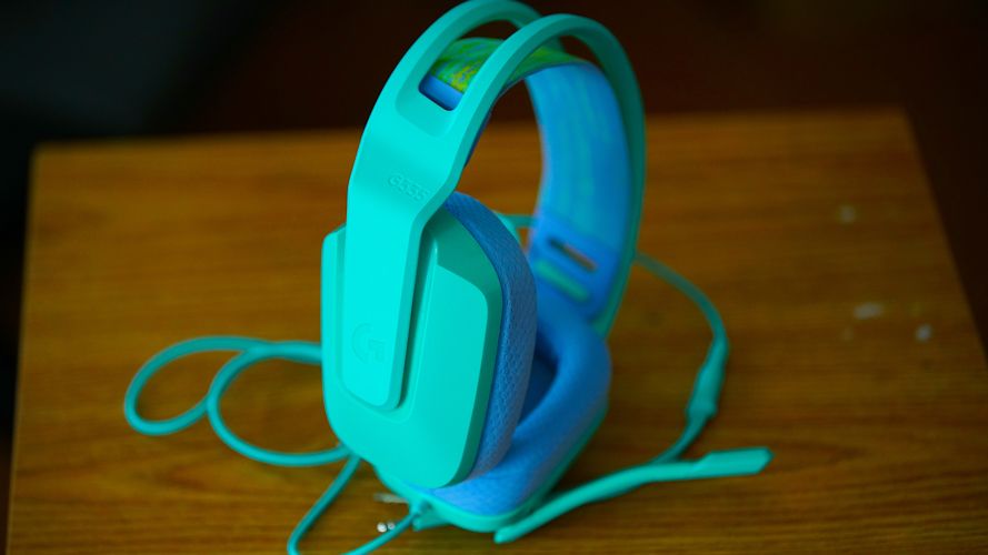 Logitech G335 gaming headset TechRadar