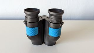 Occer 12x25 binoculars close-up of diopter