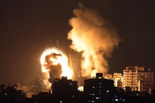 Israeli airstrikes fall on Gaza
