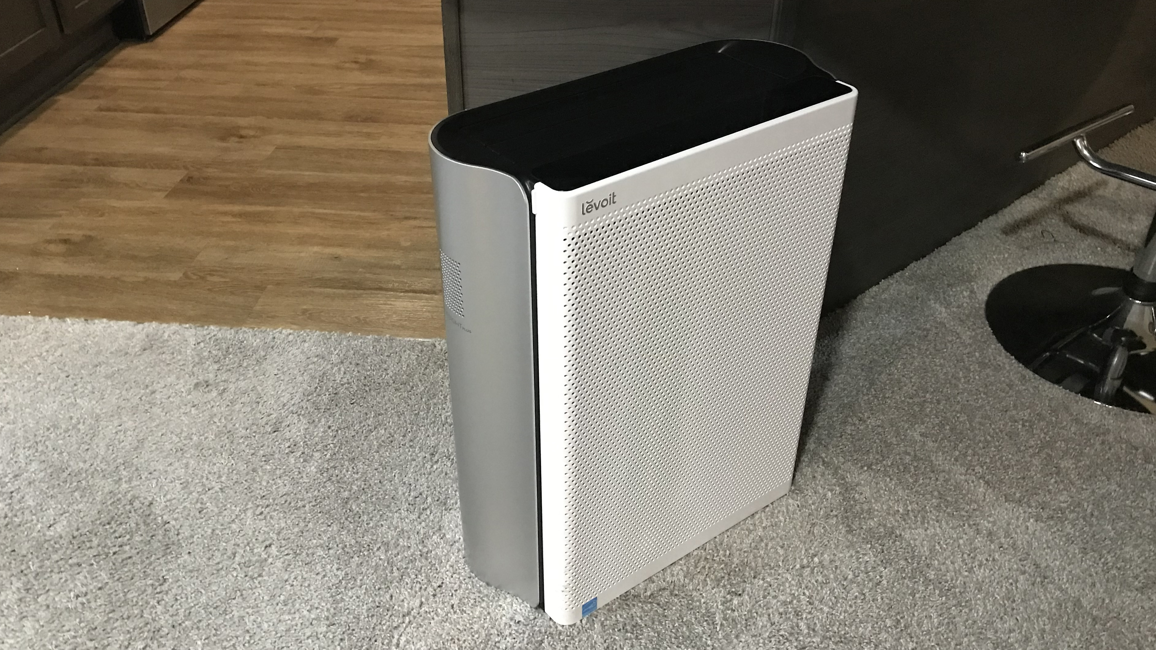 Levoit EverestAir air purifier in reviewer's kitchen-living room