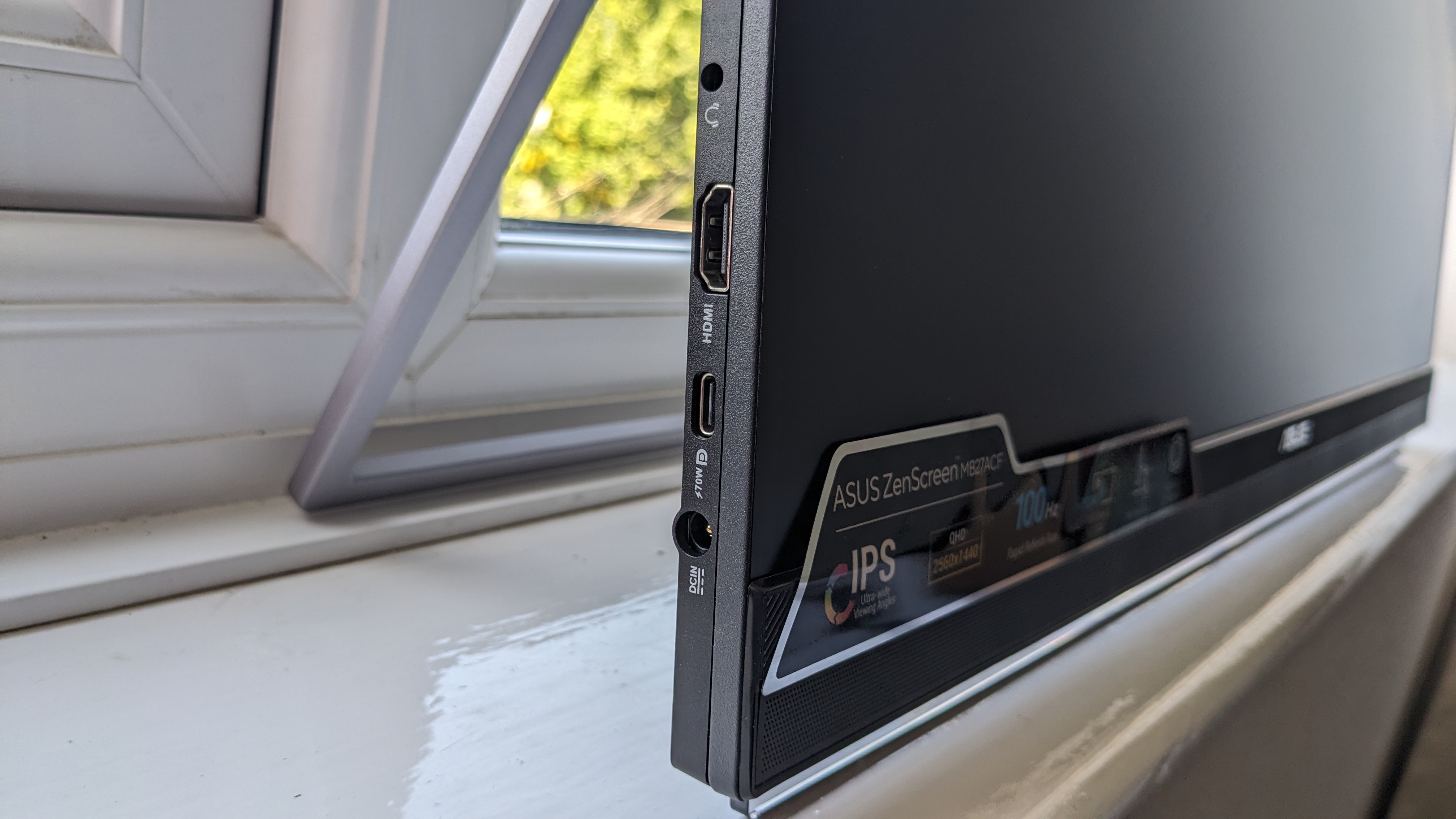 Asus ZenScreen MB27ACF during our review