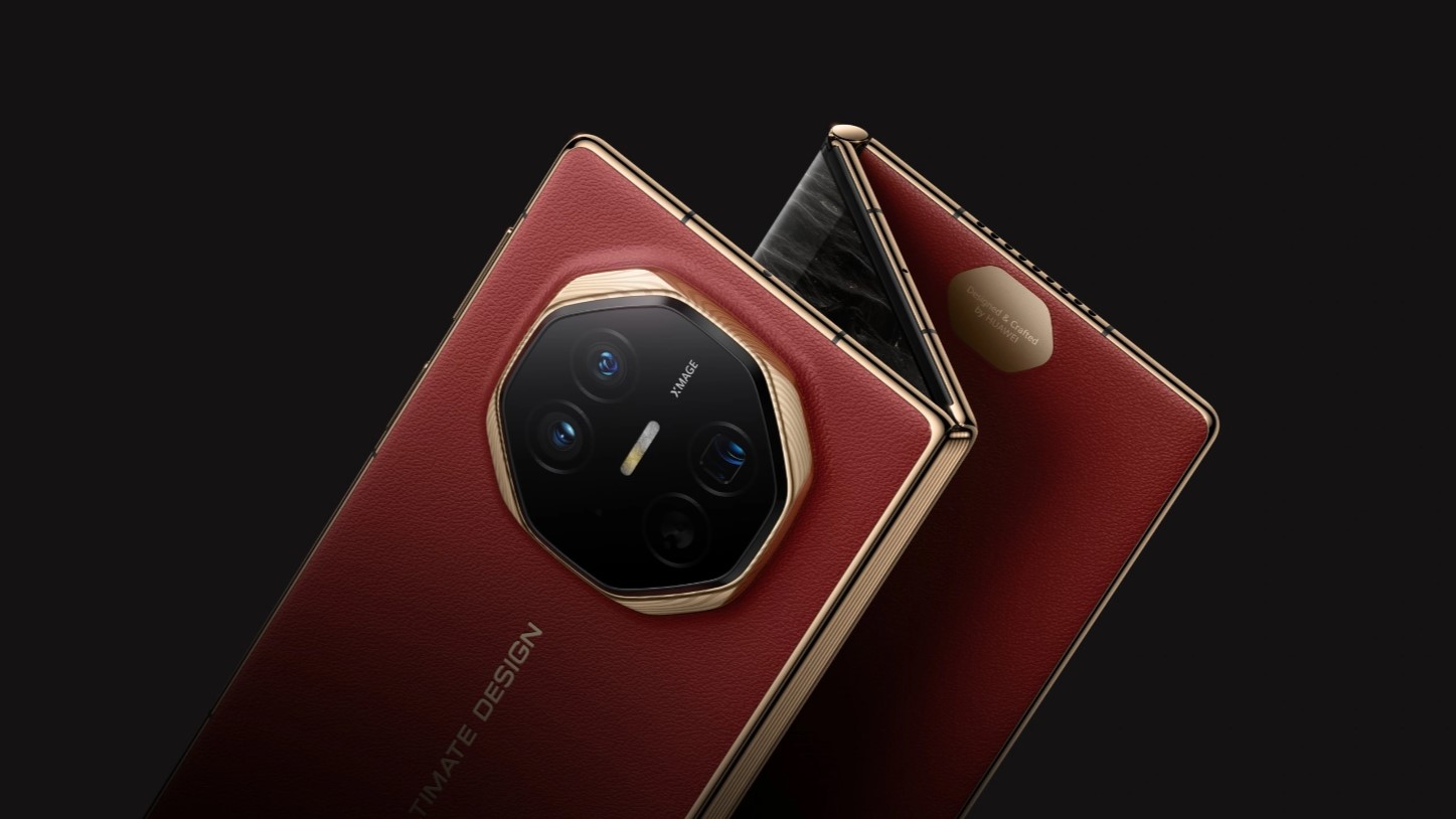 The Huawei Mate XT's textured leather back and triple, circular camera array.