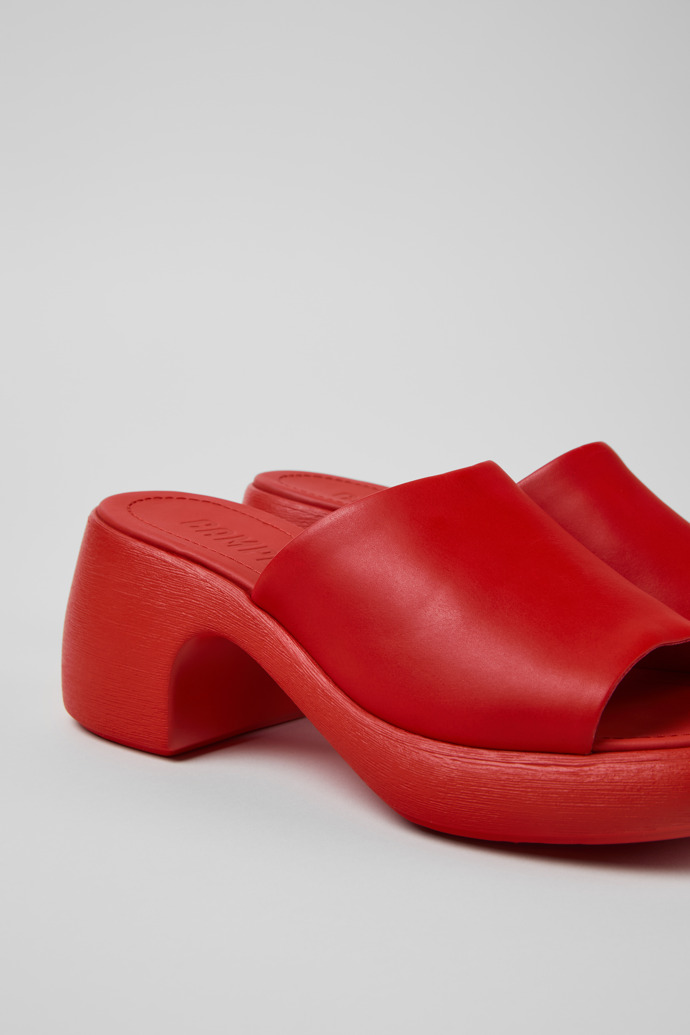 Thelma Sandal