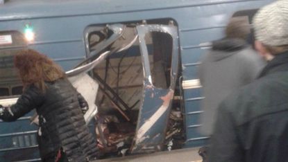 Explosion in St Petersburg metro