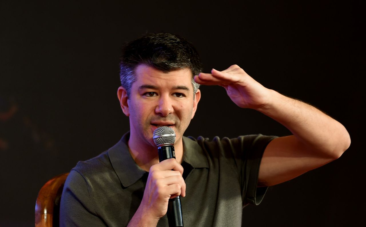 Uber CEO Travis Kalanick speaks to a crowd