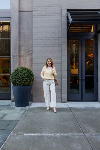 The trendy basics a Nordstrom stylist wears to look chic