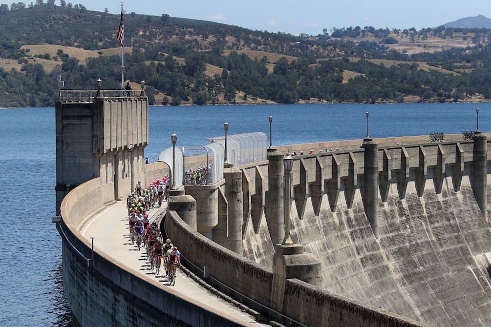 The peloton makes its way across the Pardee Dam on stage 5 of the 2018 Tour of California between Stockton and Elk Grove