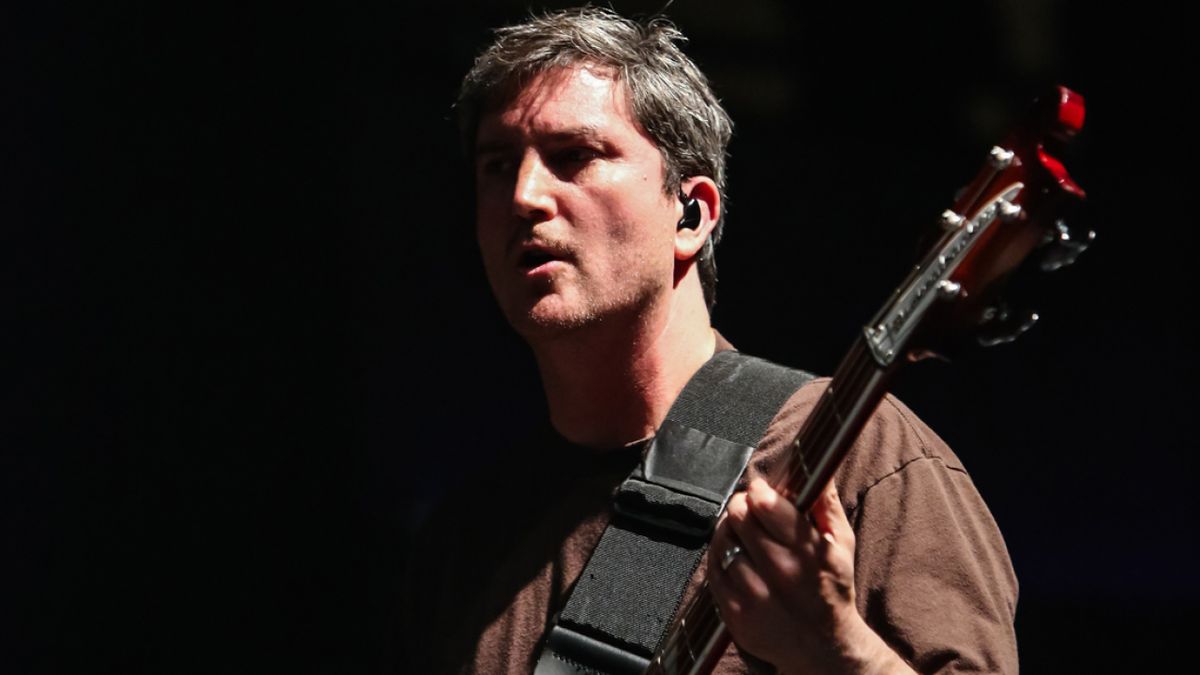 Clutch bassist leaves tour for daddy duties Louder