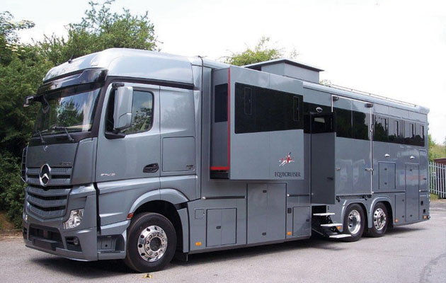 Equicruiser