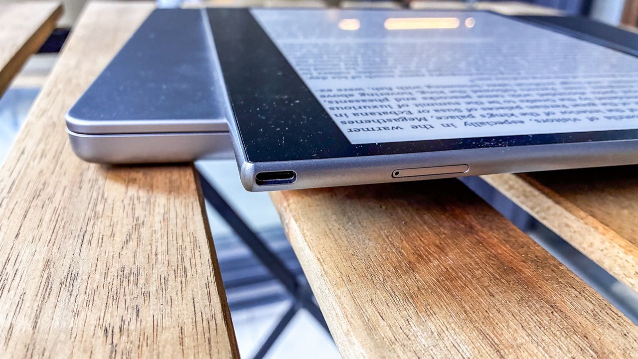 The USB-C port and the microSD card tray on the PocketBook InkPad Eo