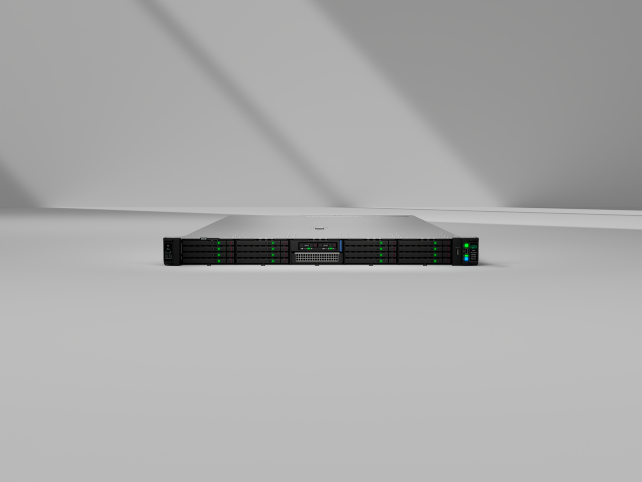 Front view of the HPE ProLiant Gen13 DL525 server.