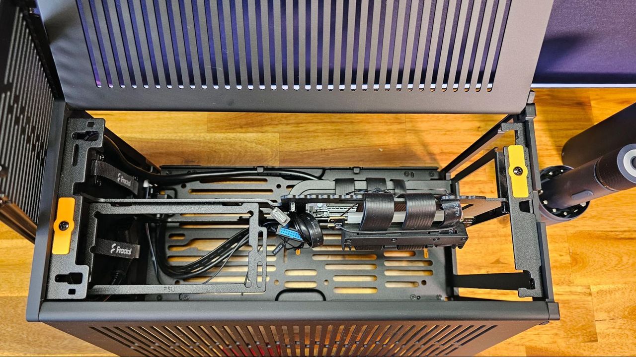 Fractal Design Terra