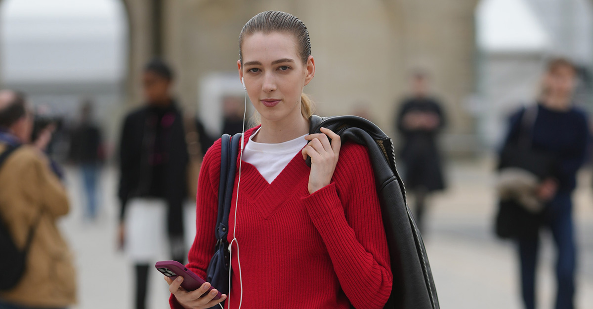 red ballet flats street style