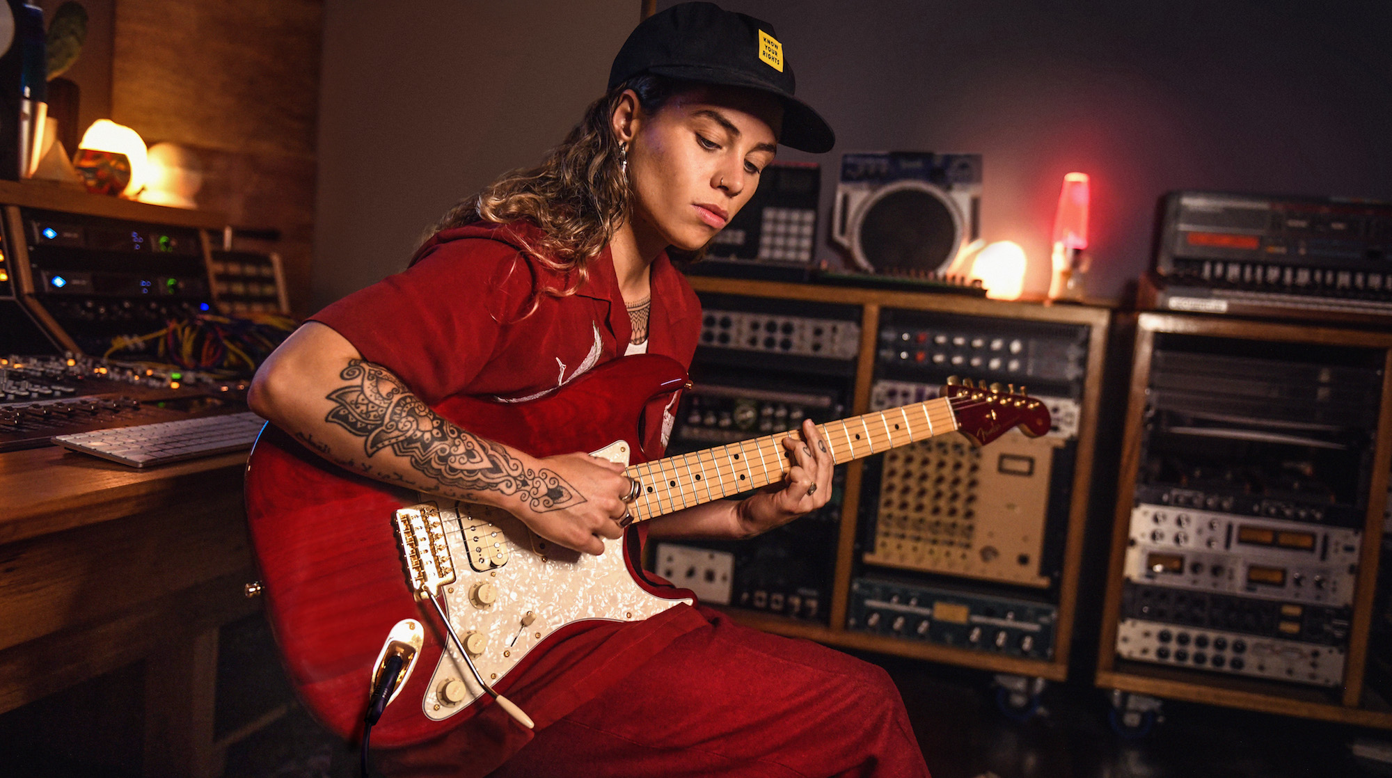 tash sultana guitar