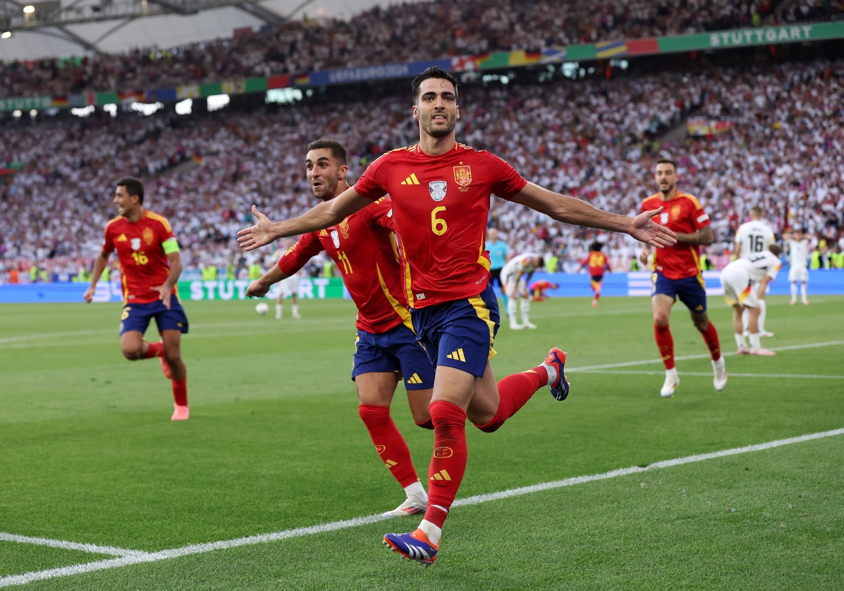 FFT392.feat_merino.gettyimages_2160784566