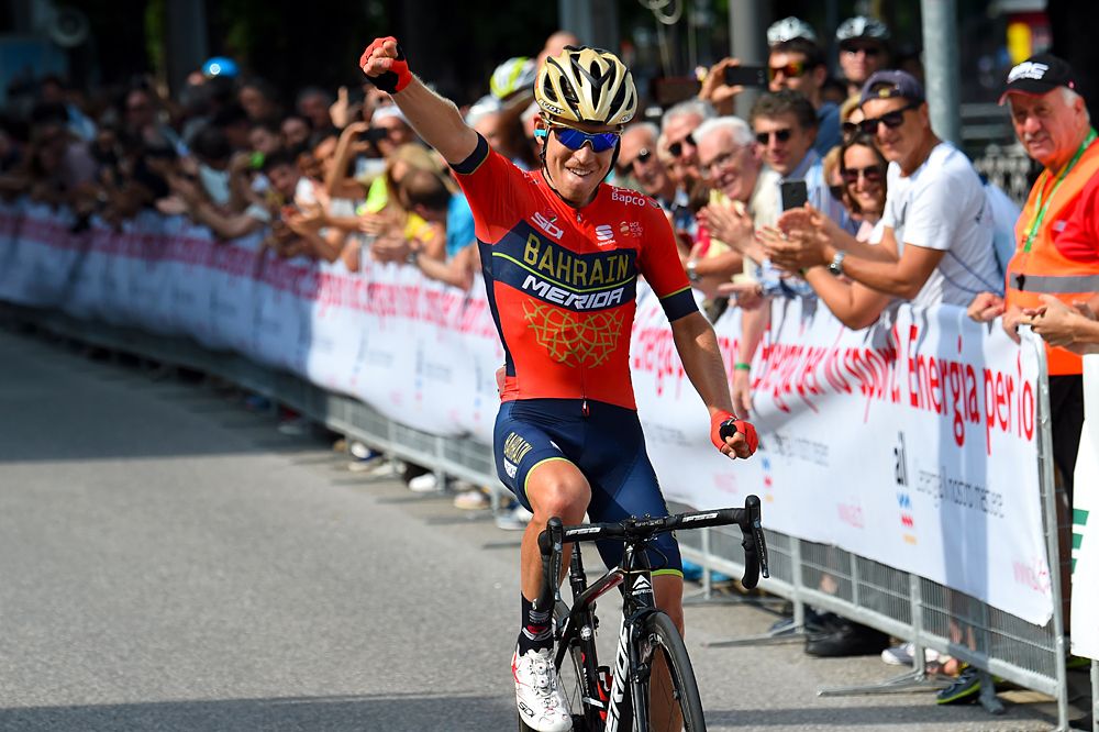 Hermann Pernsteiner (Bahrain - Merida) takes a solo victory at GP Lugano 2018