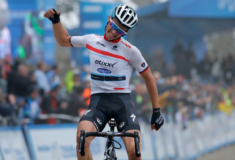 The win meant a lot to Julian Alaphilippe (Etixx-Quickstep) today