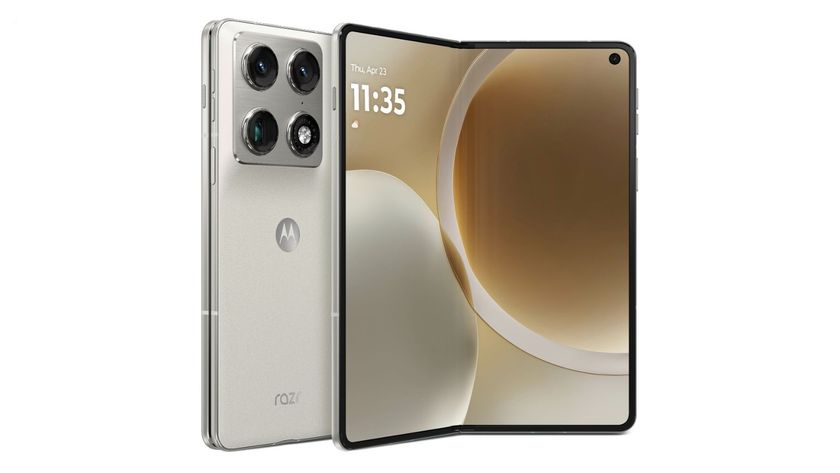 Motorola Razr Fold in Pantone Lily white