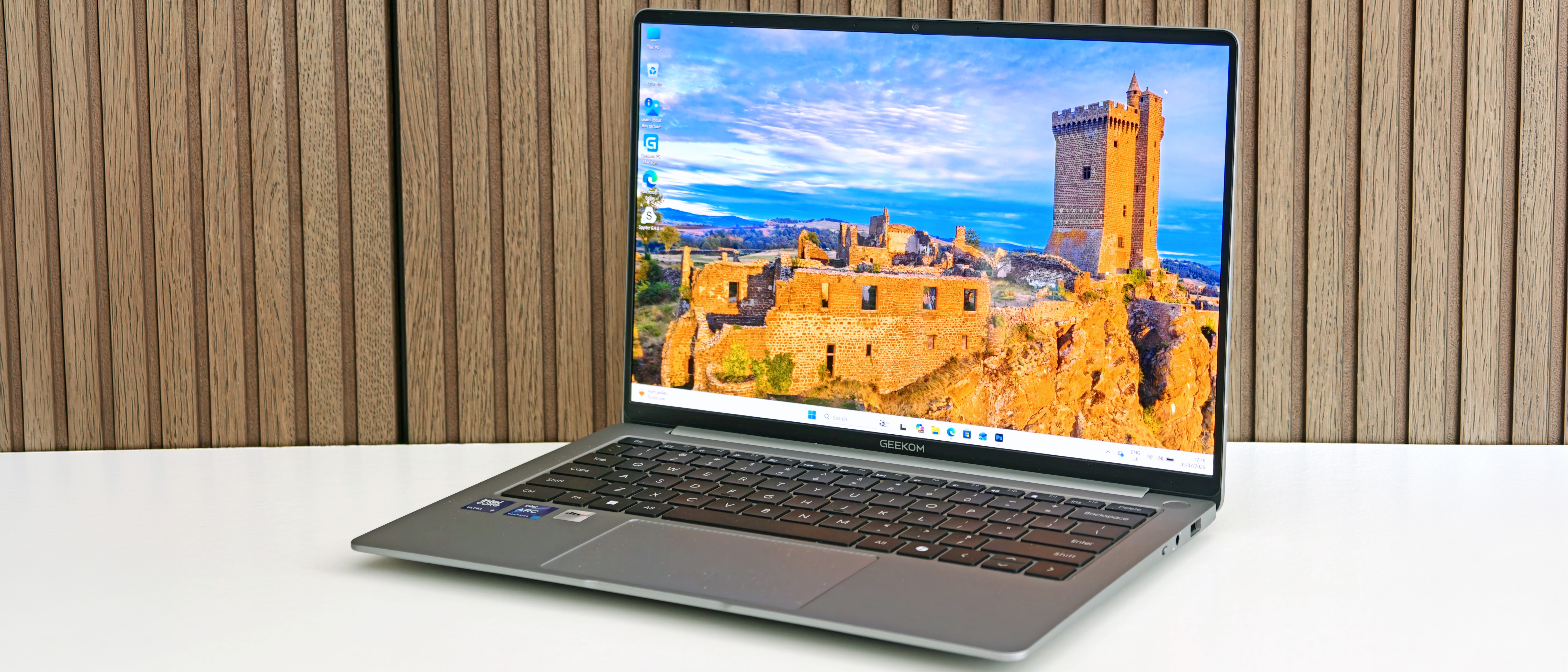 Geekom GeekBook X14 Pro
