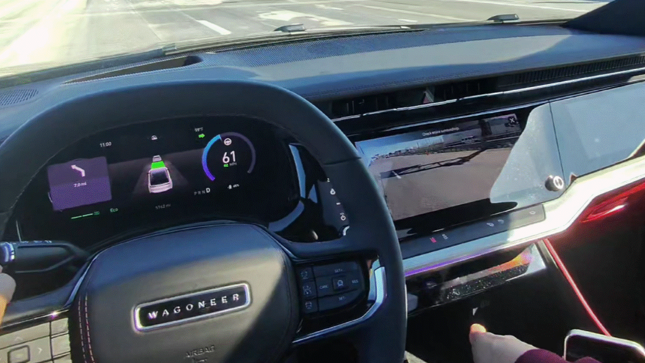 2025 Jeep Wagoneer S blind spot camera monitor.