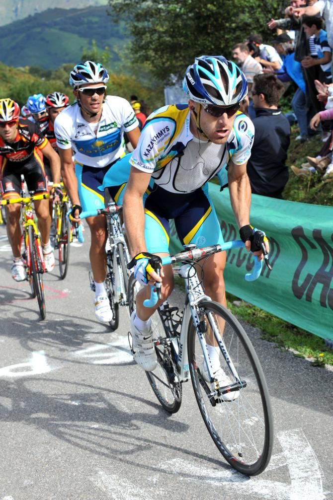 Levi Leipheimer leads team leader Alberto Contador