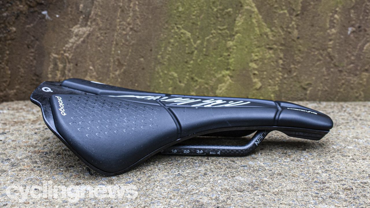 Vincenzo Nibali-signed Prologo Scratch M5 saddle