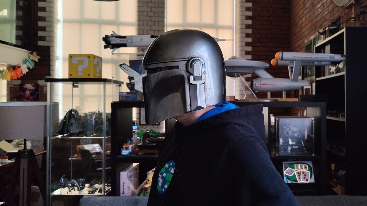 Denuo Novo The Mandalorian Helmet