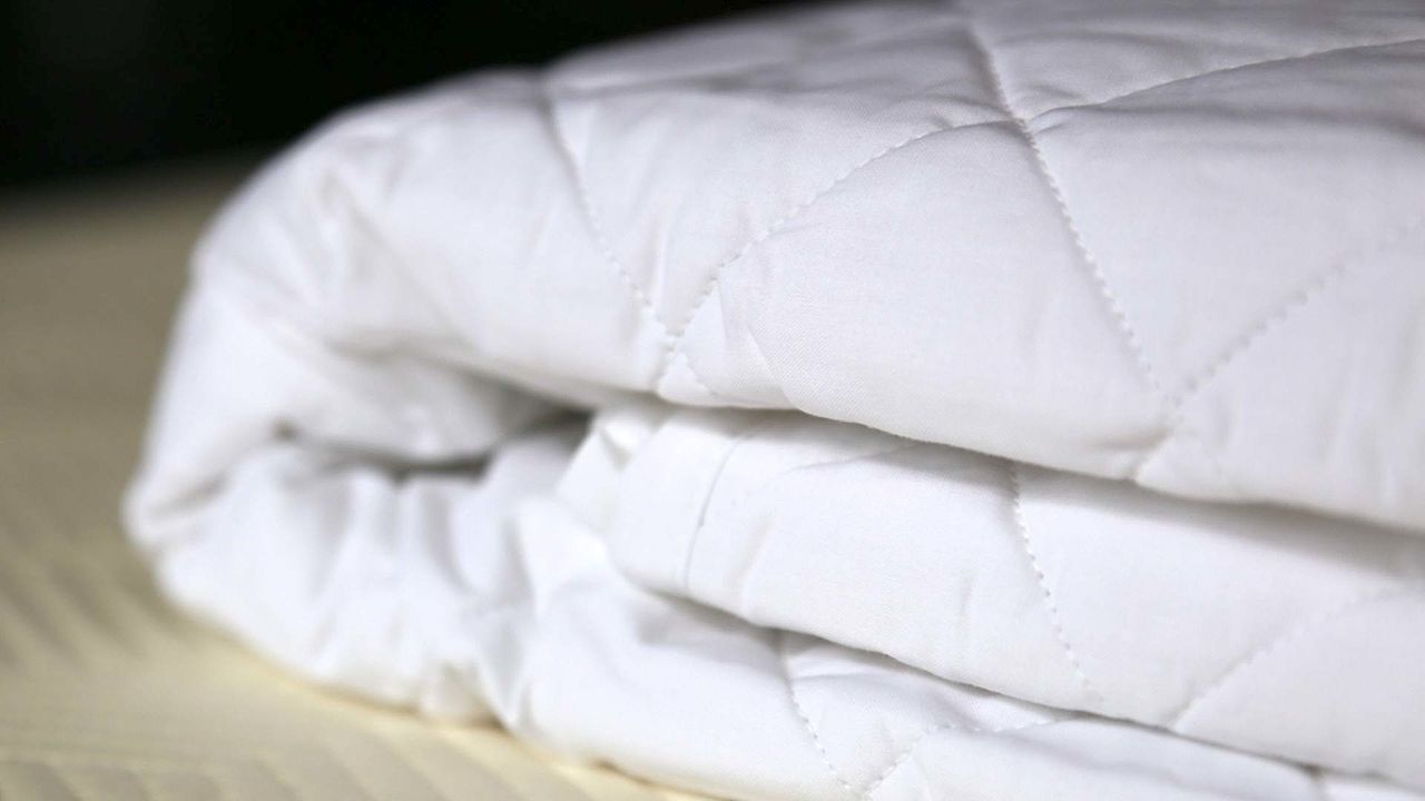 Scooms 100% Pure Cotton mattress protector review